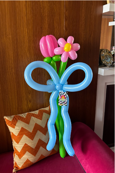 2 Stem Balloon Bouquet (Mix Tulip Daisy or Double)
