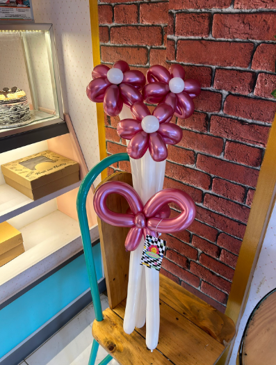 Classic 3 Stem Flower Balloon Bouquet