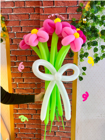 Daisy Balloon Bouquet 10 Stems
