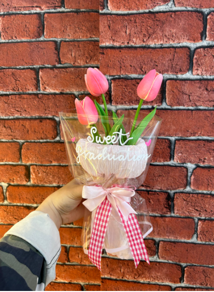 Tulip Grace Bouquet